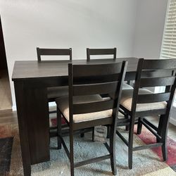 Wine Table & 4 Chairs