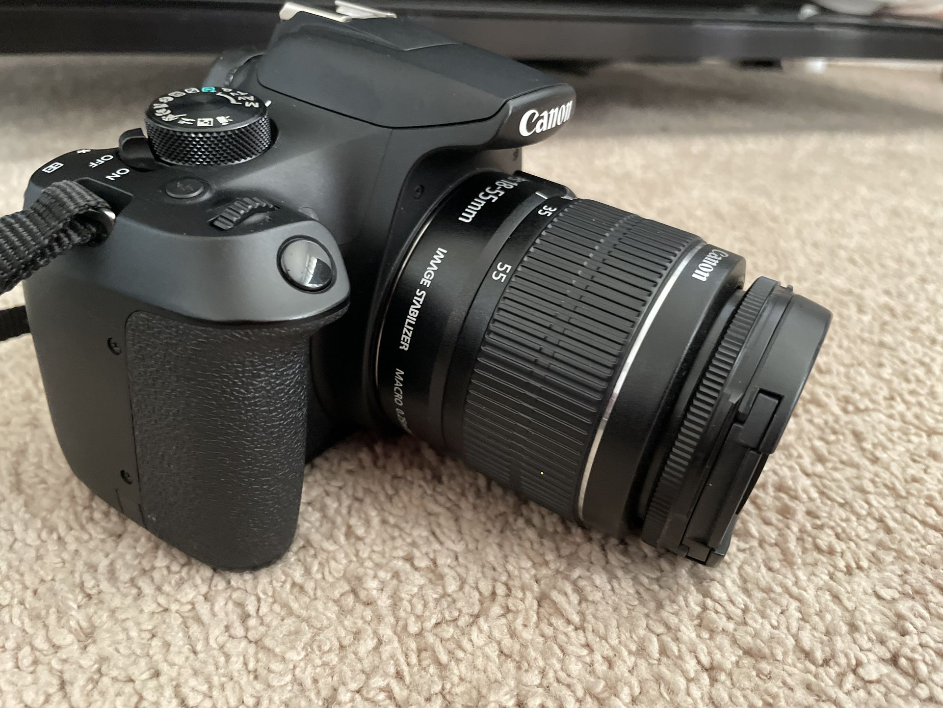 Canon EOS Rebel T6, 18-55mm lens & Bag