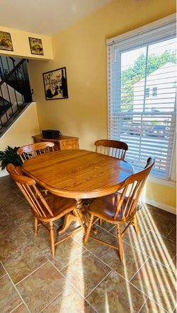 Oak dining table