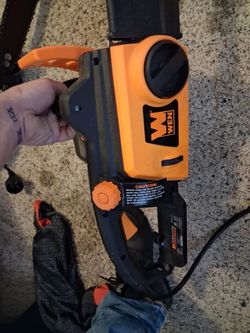 Electric chainsaw