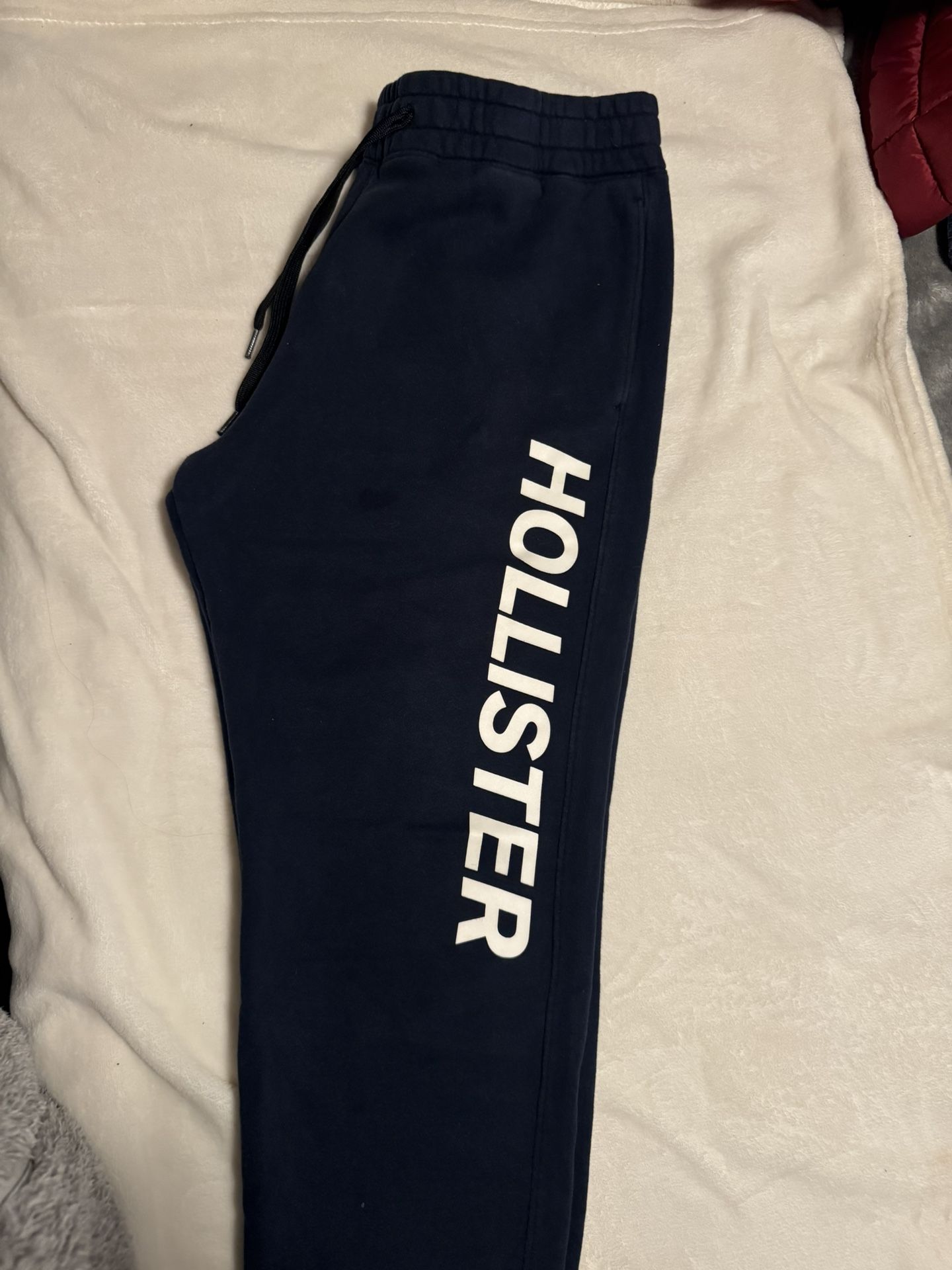 Men Hollister joggers