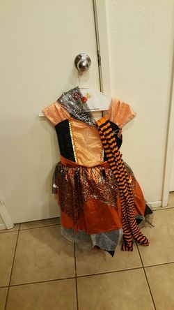 Halloween outfit size large dress n tights