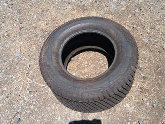 Tire 29 x 12 , 50 - 50 NHS