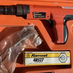 ITW Ramset Red Head COBRA 27 Calibre Cobra Powder Actuated Tool Kit & Box