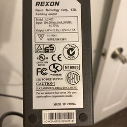 Recon Charger 5V/12V Output