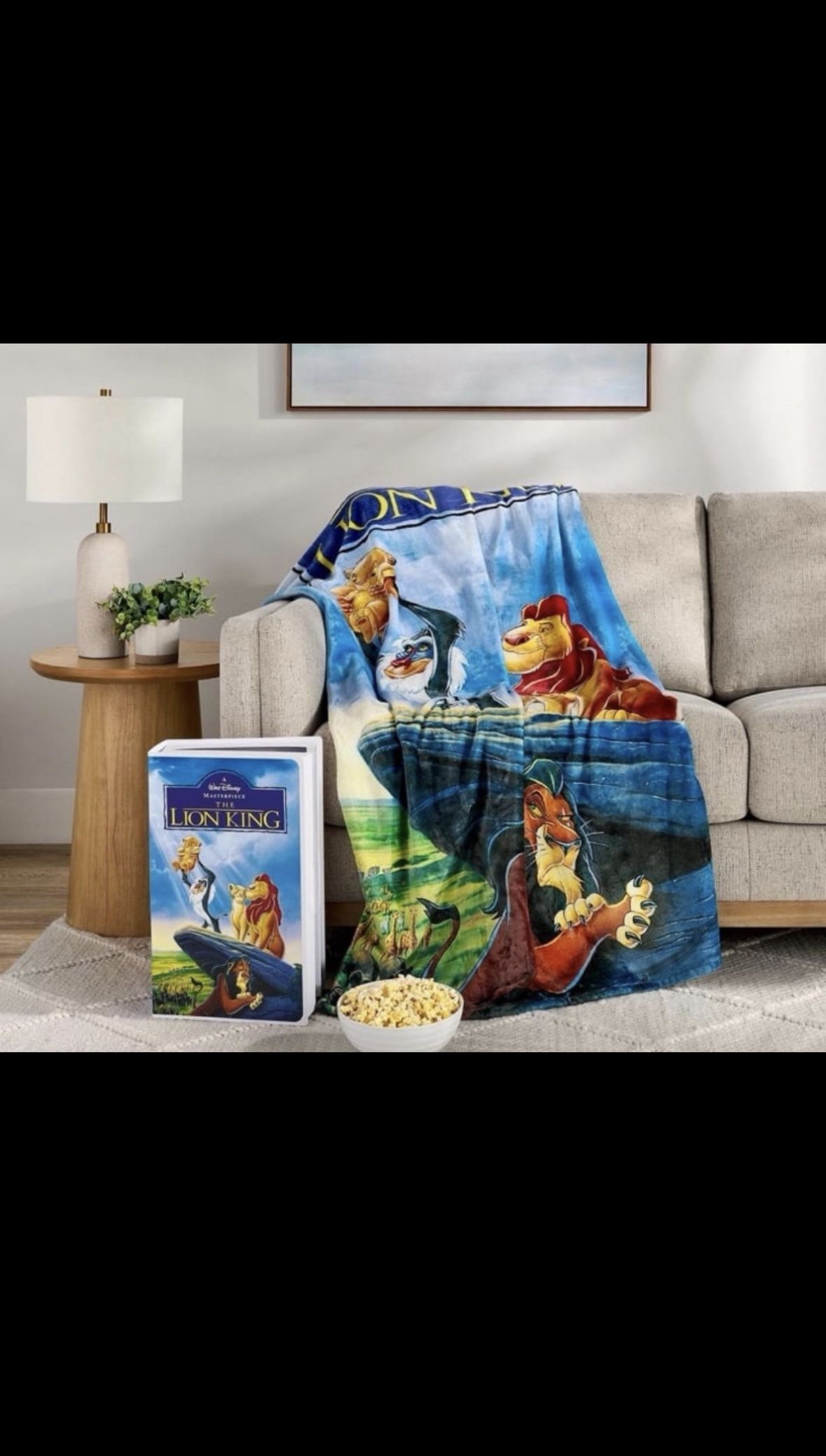 Disney Classic VHS Boxed Silk Touch Throw
