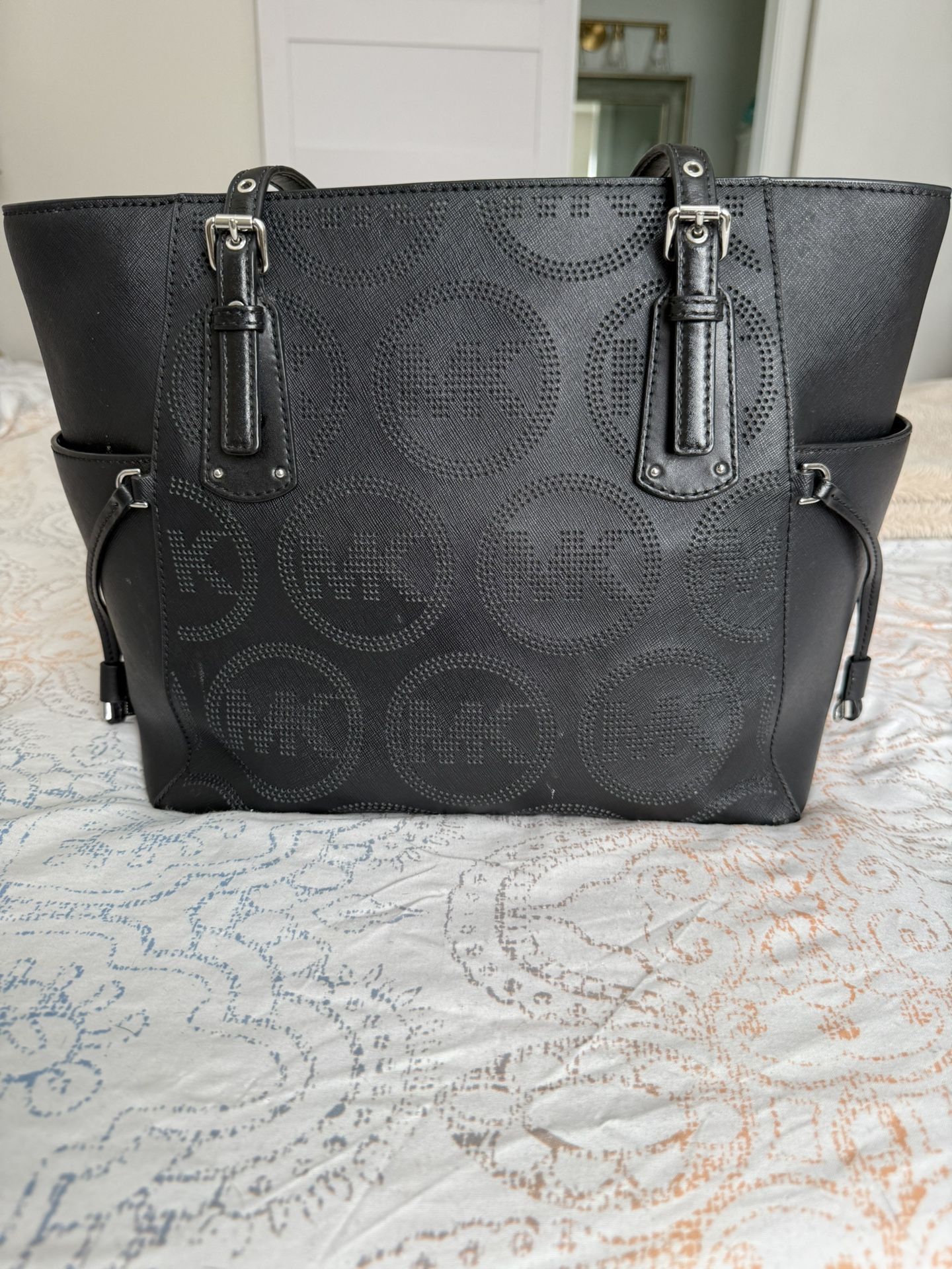 Large Michael Kors Purse