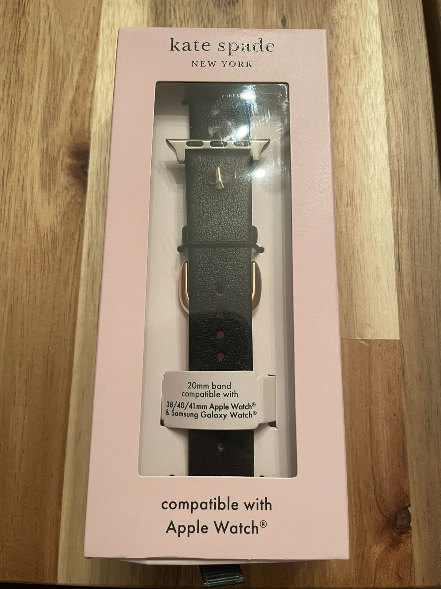 Kate Spade Apple Watch Band In Black Leather for Sale in Pembroke Pines, FL  - OfferUp