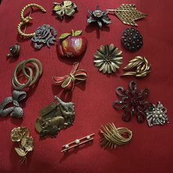 Pin And Brooches