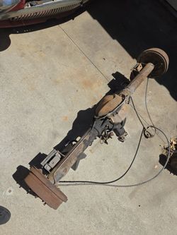 GM 10bolt rearend for 62-67 Nova