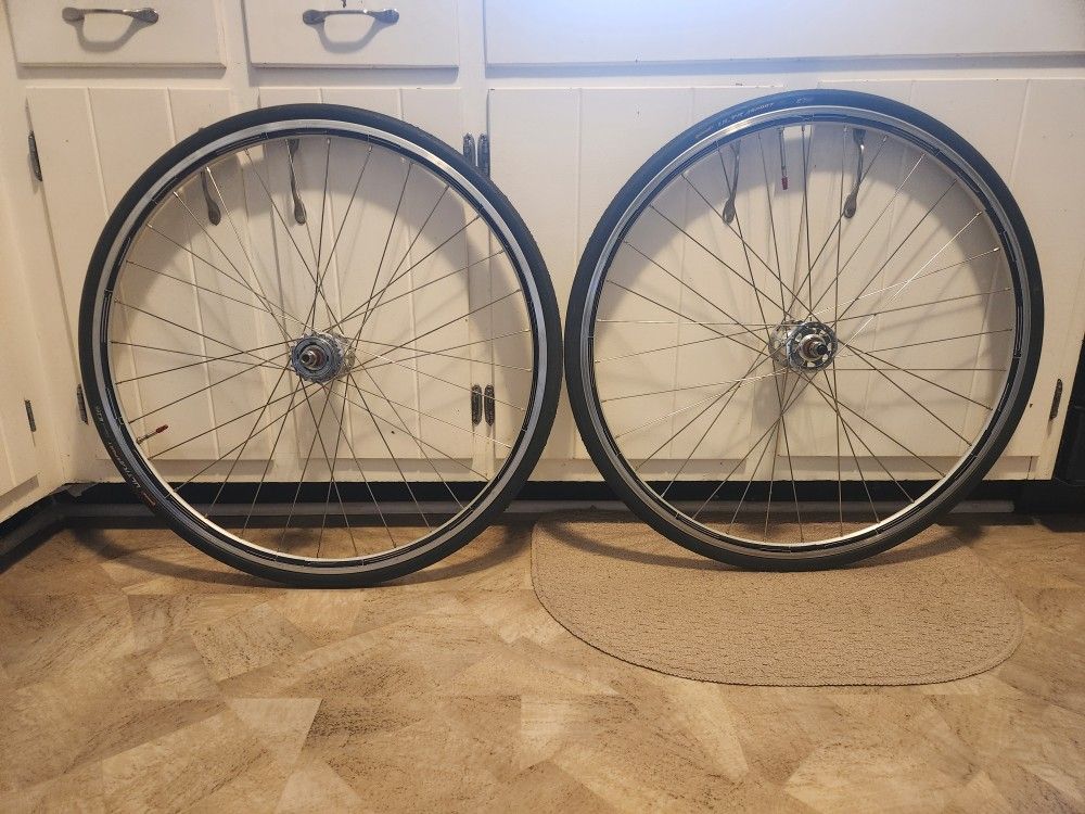 (New) 700×25 SIngle Speed Wheel Set w/tires