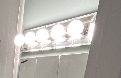 Mirror Light Fixture