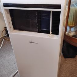 ALL SEASONS PORTABLE AIR CONDITIONER 