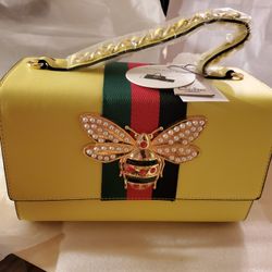 Yellow Bee Bag - Matching Wallet  - New - Smoke & Pet Free Home - Christmas Deal