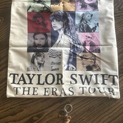 Taylor Swift Velvet Pillowcase with Keychain
