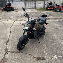 Honda Navi Motorcycle 