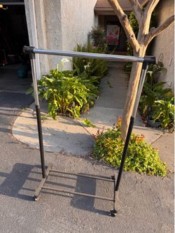 Rolling Clothes Rack