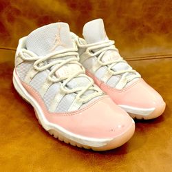 JORDAN 11 (👍like BRAND NEW CONDITION:10/10)