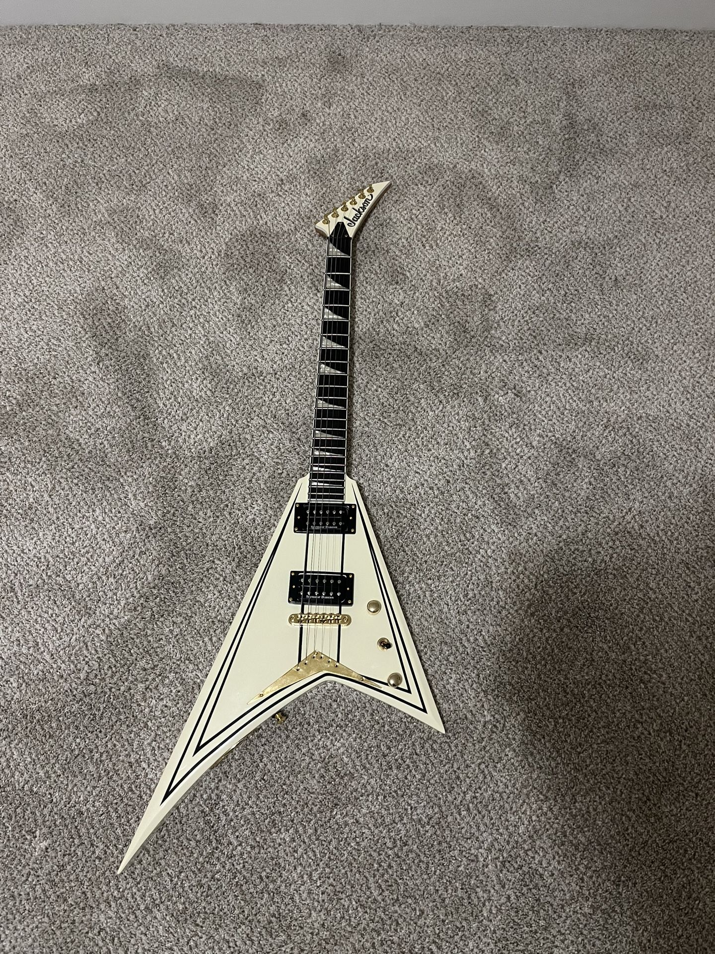 Jackson Pro Series Rhoads RRT3 Guitar