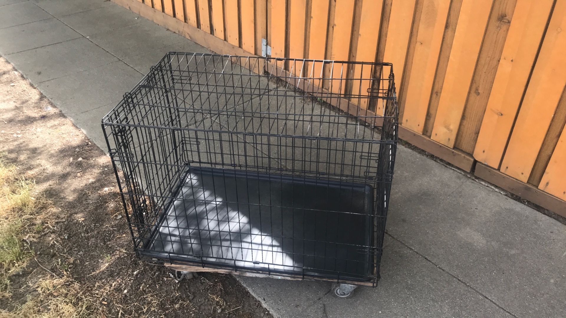 Large Dog Kennel