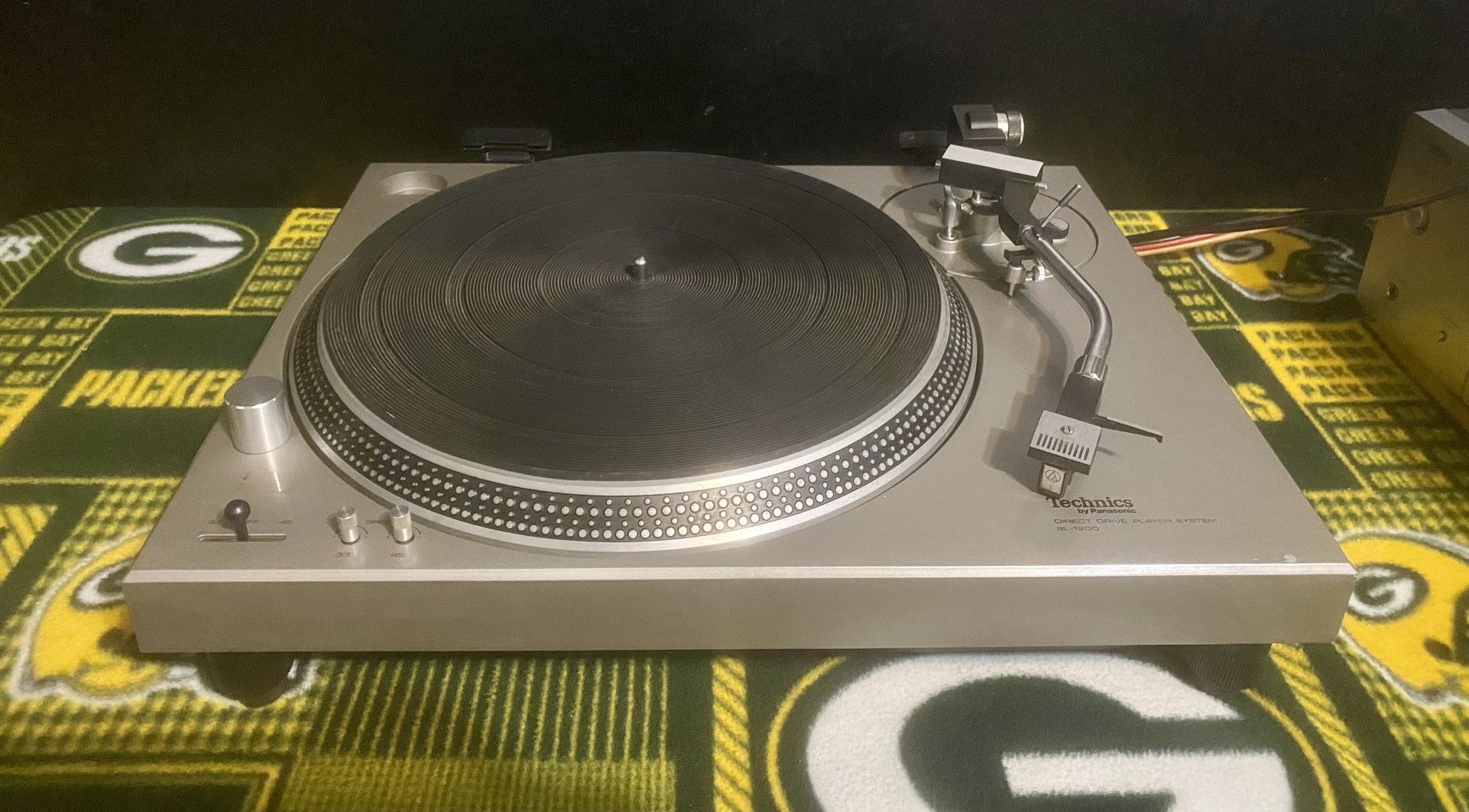 Technics By Panasonic SL-1200 Direct Drive Turntable Record Player. 
