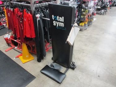 Total Gym With Exercise Guide ( Read Description) 