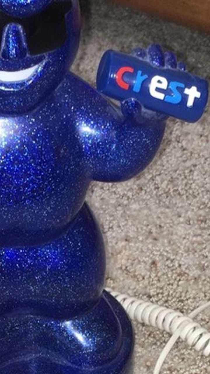 Crest Phone