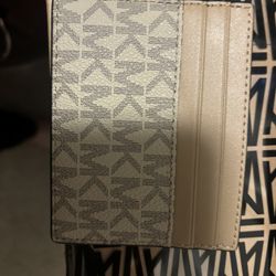 Small Men’s Wallet 