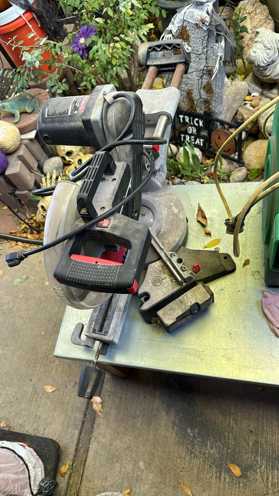 Admiral 12” Duel-Bevel Sliding Compound Miter Saw