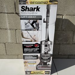 Shark Navigator Lift Away Hair Pro Vacuum 