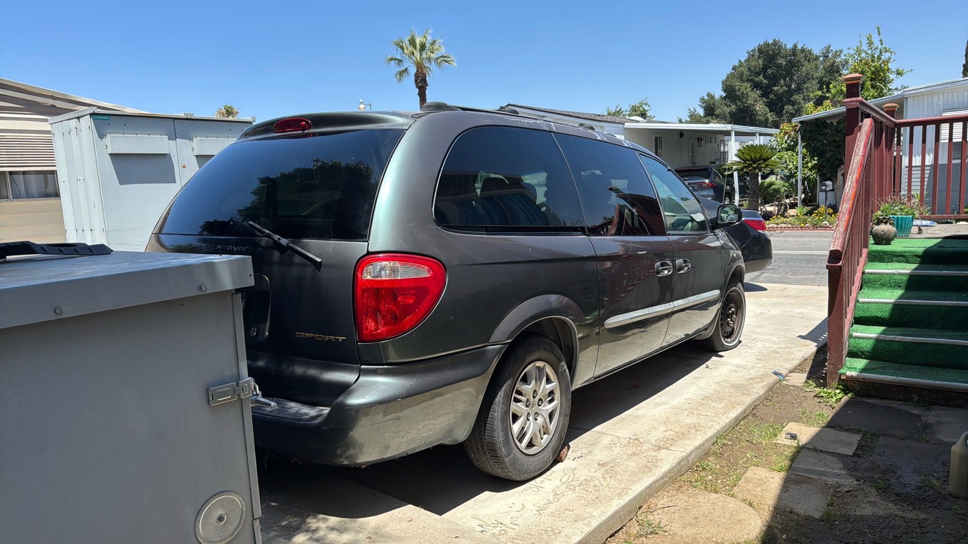 2003 Dodge Caravan