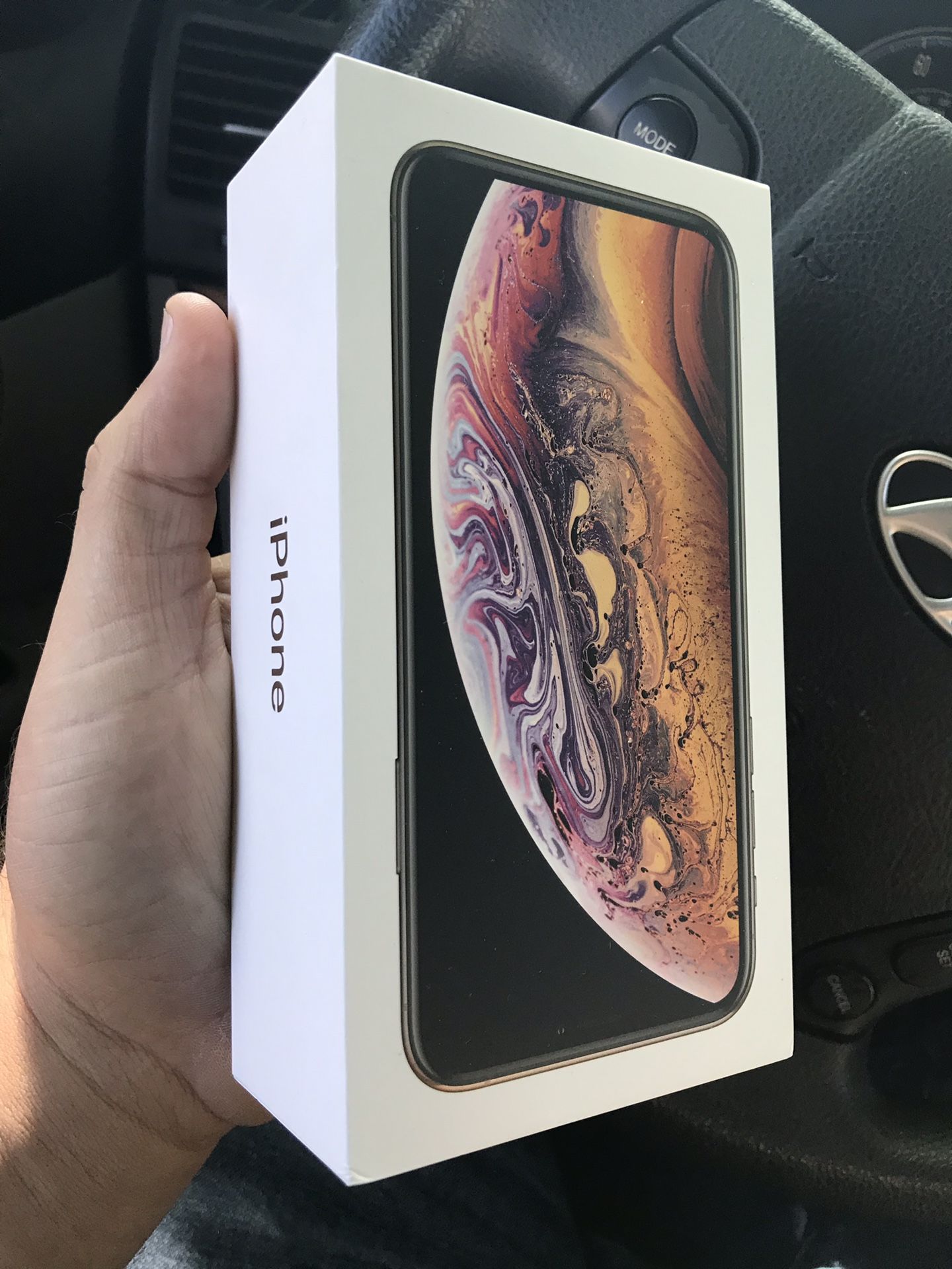 Brand New in Box Unlocked iPhone XS 64GB Gold