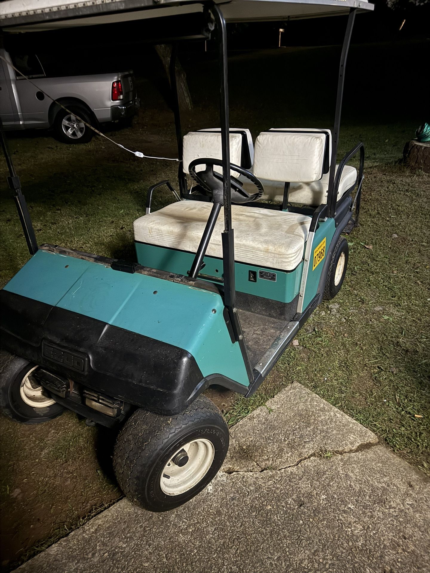 Golf Cart  W/ Battery Charger