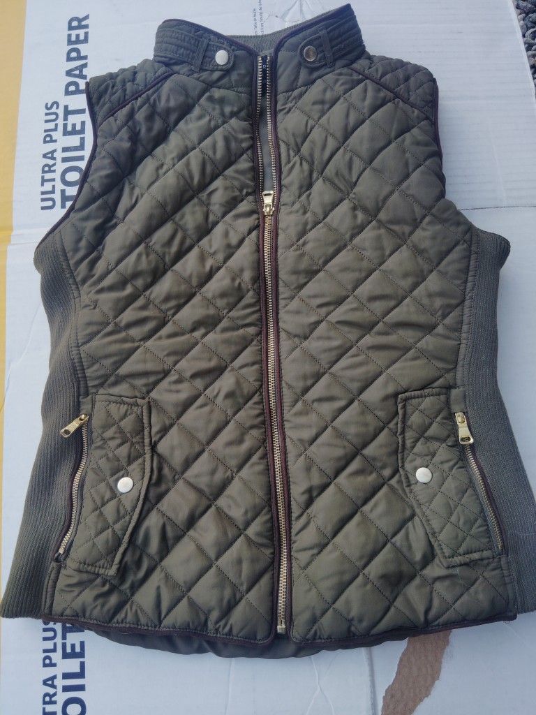 Love Tree Vest Women's Medium 