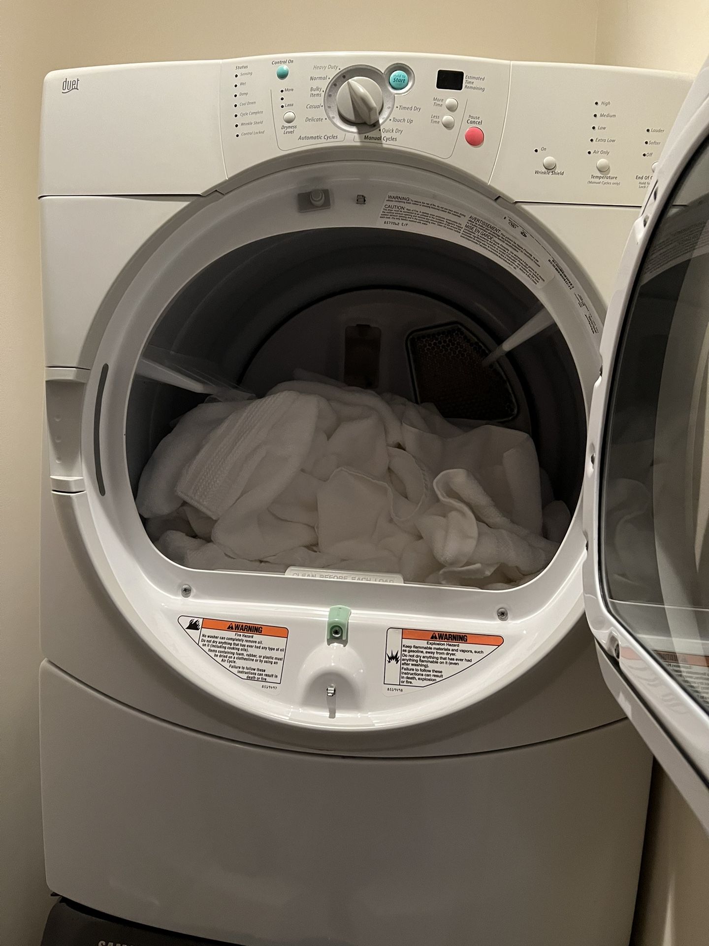 Washer / Dryer For Sale 150 OBO Needs To Go Today for Sale in Fort Lauderdale, FL OfferUp