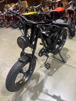 Fat tire electric bicycle
