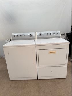 Whirlpool washer and dryer laundry
