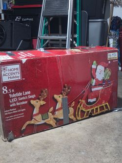 8½ foot Christmas Santa Sleigh
