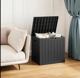 Storage box