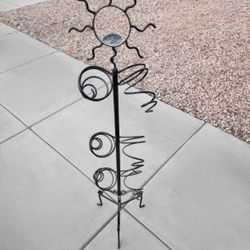 Metal wine Bottle Rack with candle Holder 