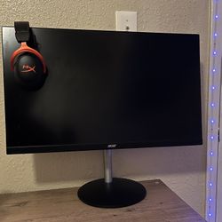 Gaming Monitor + Gaming Headset 
