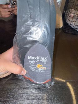 Maxi flex ultimate gloves, new