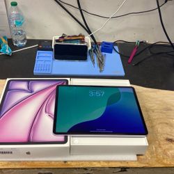 Apple iPad Air 13” 128gb Purple WiFi - Bulverde Rd