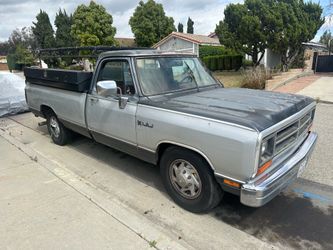 1988 Dodge D250