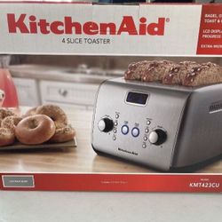 New KitchenAid 4 Slice Toaster