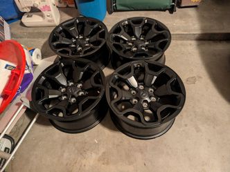 New 18x9 stock wheels of 2026 ram TRX