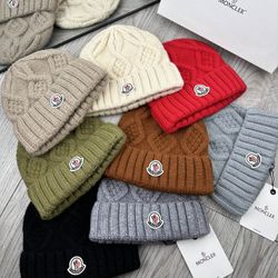 Moncler
Cable Knit Hat (Multi Color)