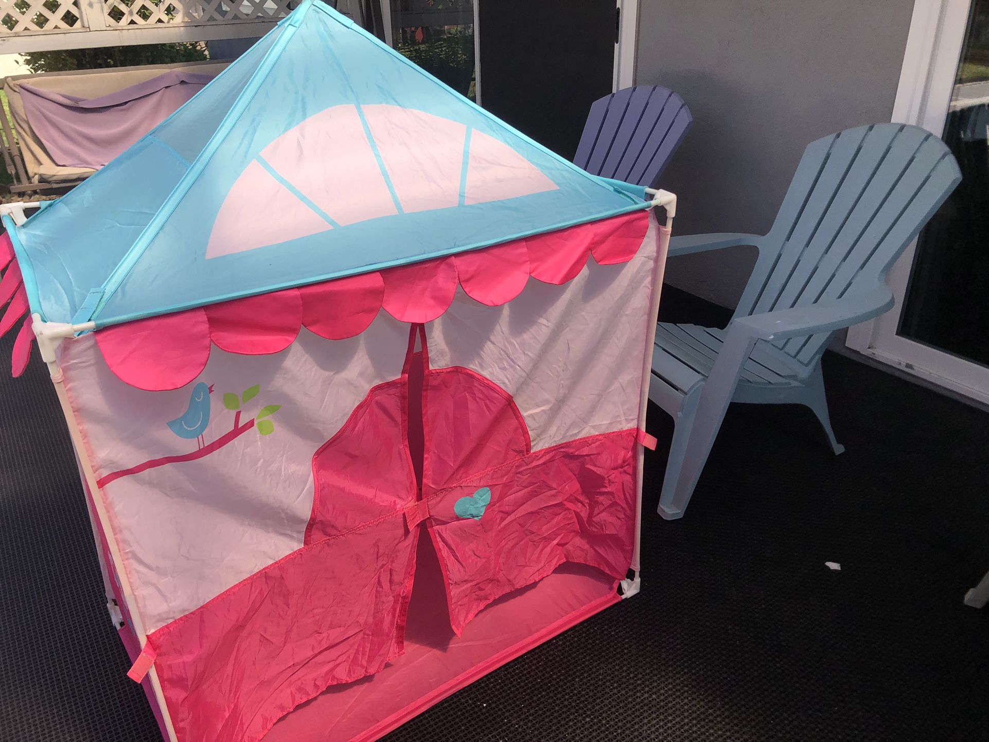 Play House Or Reading Nook For Kids