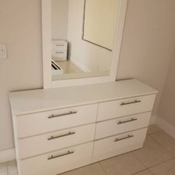 Dresser Whit Mirror
