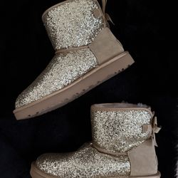 UGG BAILEY BOOTS - New